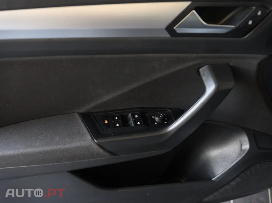 Volkswagen T-Roc 1.0 TSI Life