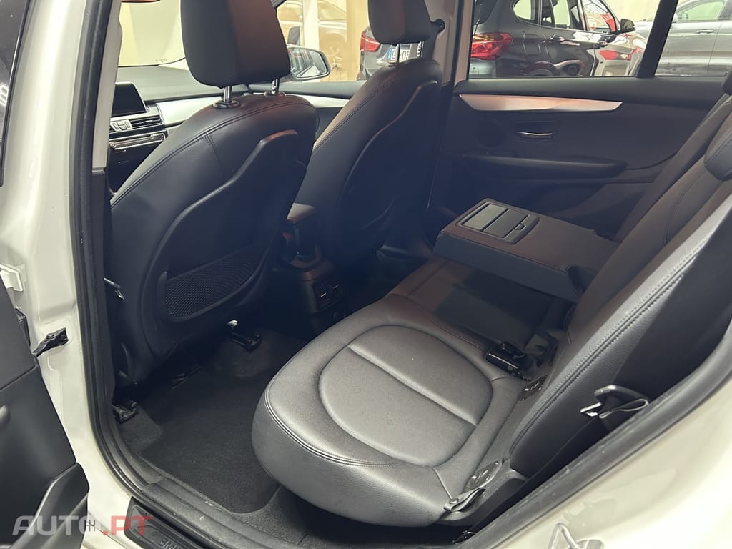 BMW 216 d