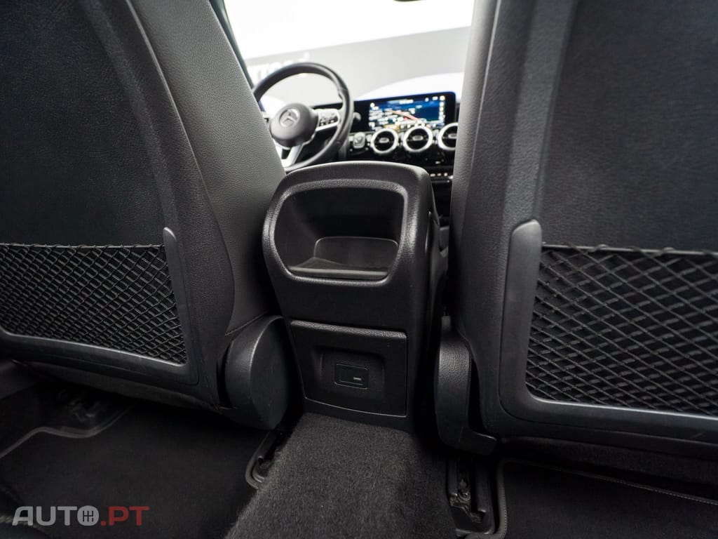 Mercedes-Benz A 250 e Style Plus