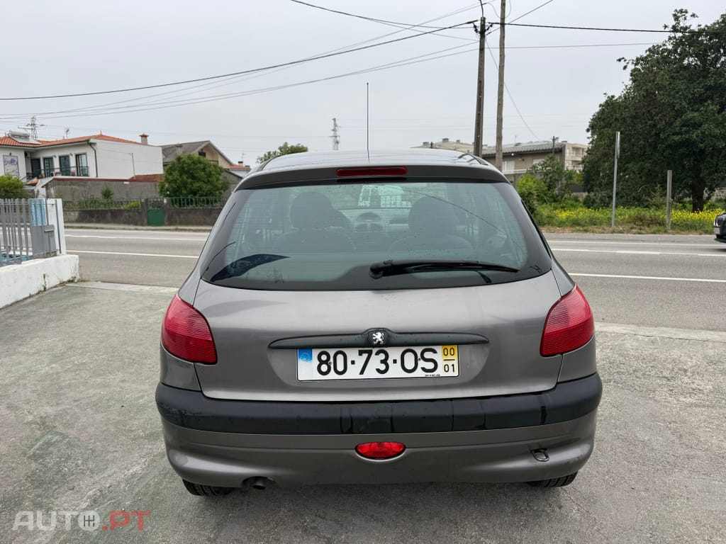 Peugeot 206 1.1 XR