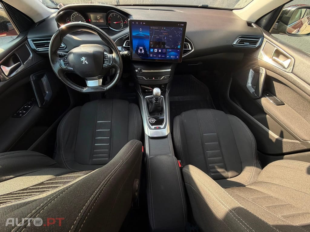 Peugeot 308 1.6 e-HDi Allure J17