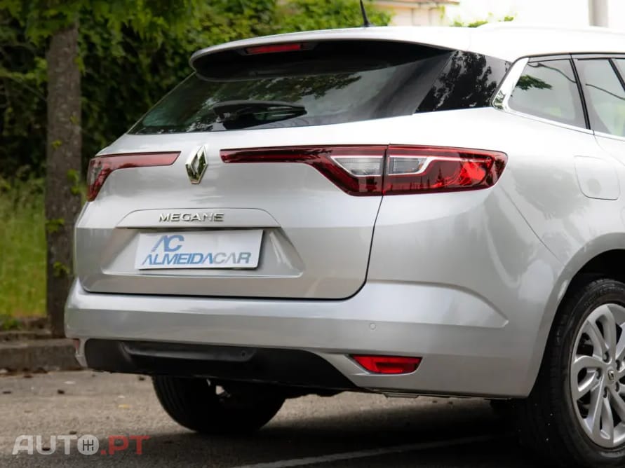 Renault Mégane Sport Tourer BLUE dCi 115 EDC BUSINESS EDITION