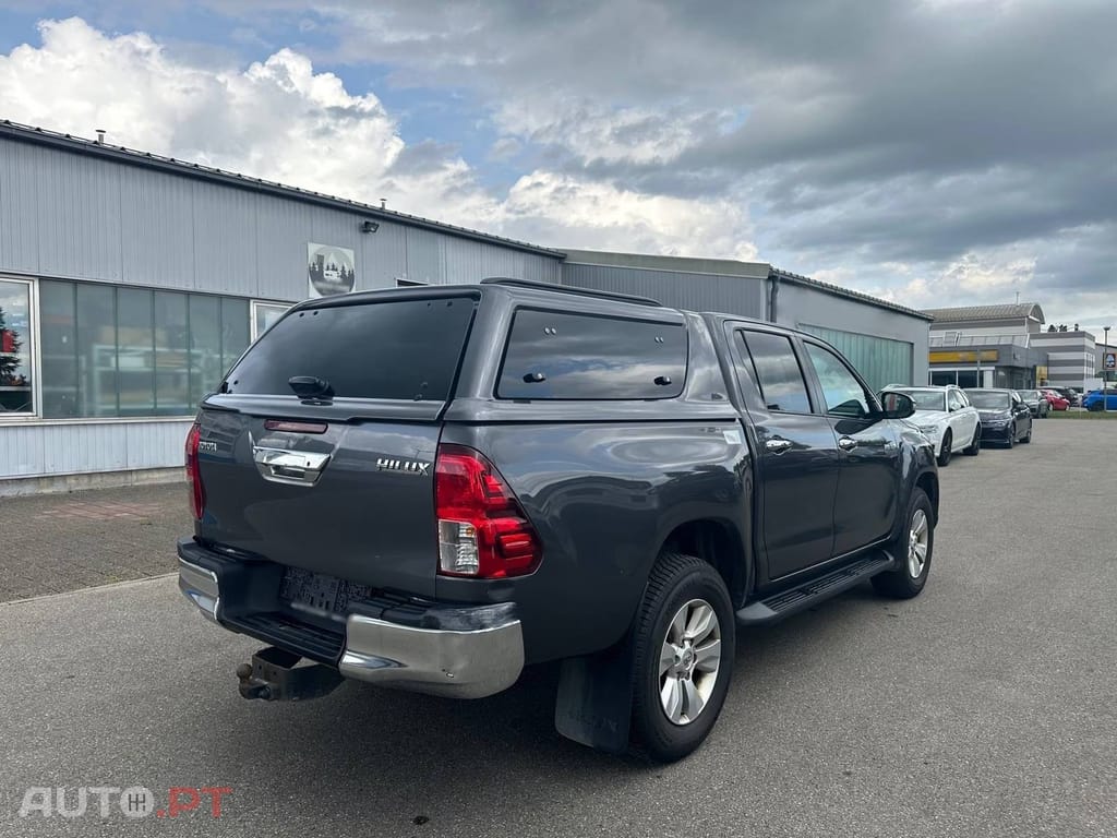 Toyota Hilux 2.4 D-4D 4WD