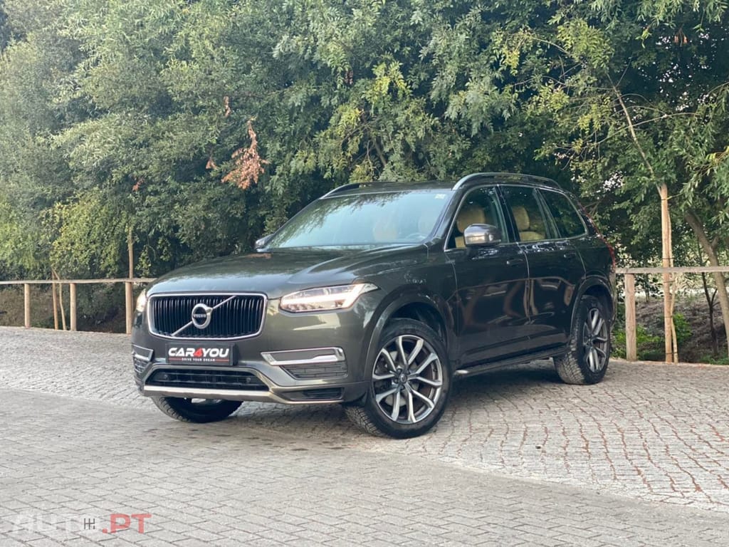 Volvo XC90 2.0 D4 Momentum