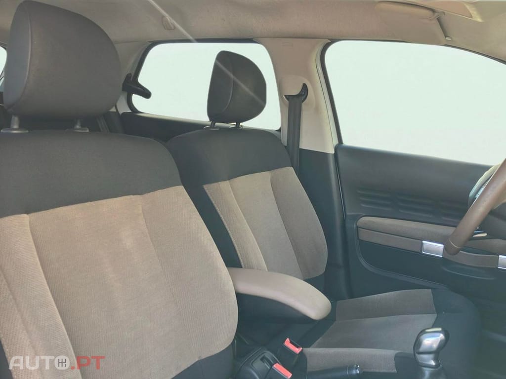 Citroen C4 Cactus 1.6 BlueHDi Shine
