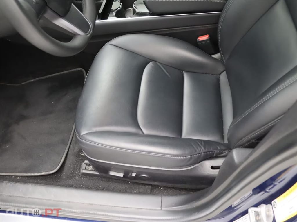 Tesla Model 3 Long-Range AWD I.V.A DEDUTÍVEL