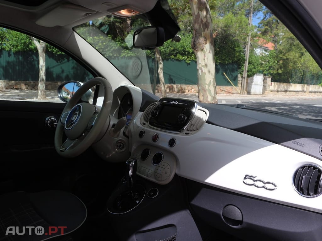 Fiat 500 0.9 8V TwinAir Lounge Dualogic