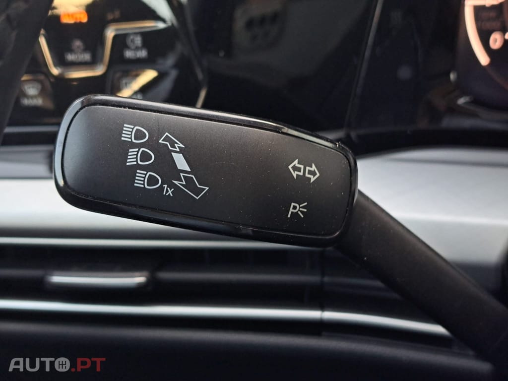 Volkswagen Golf 1.0 TSI Life