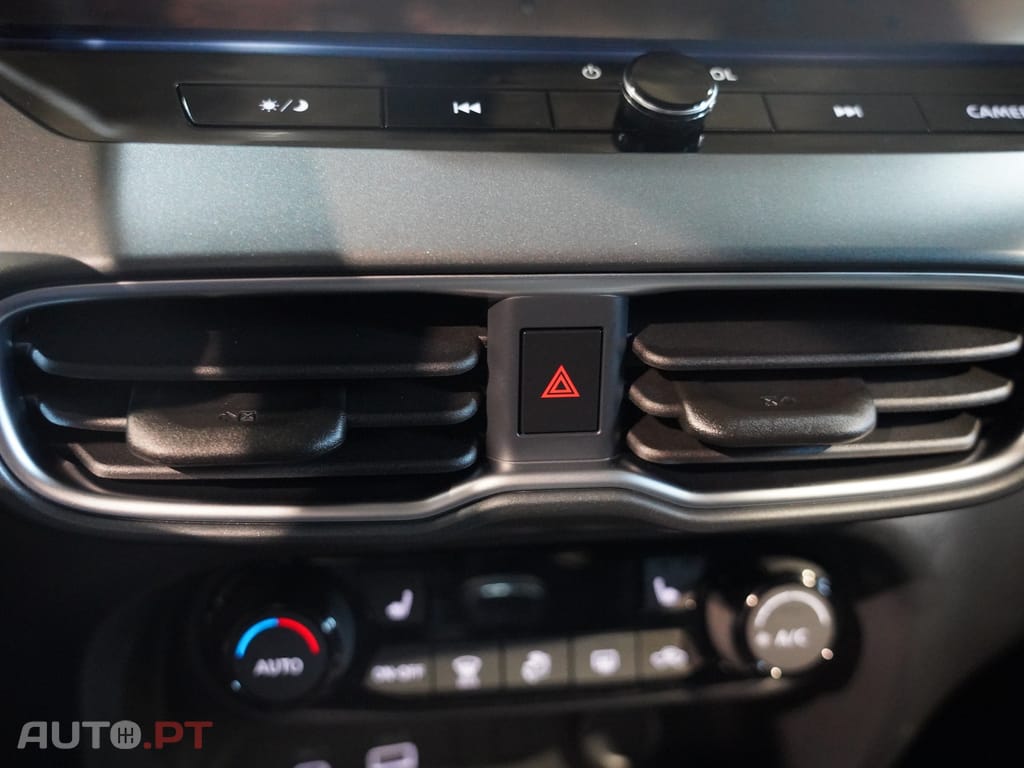 Nissan Juke 1.0 DIG-T Acenta