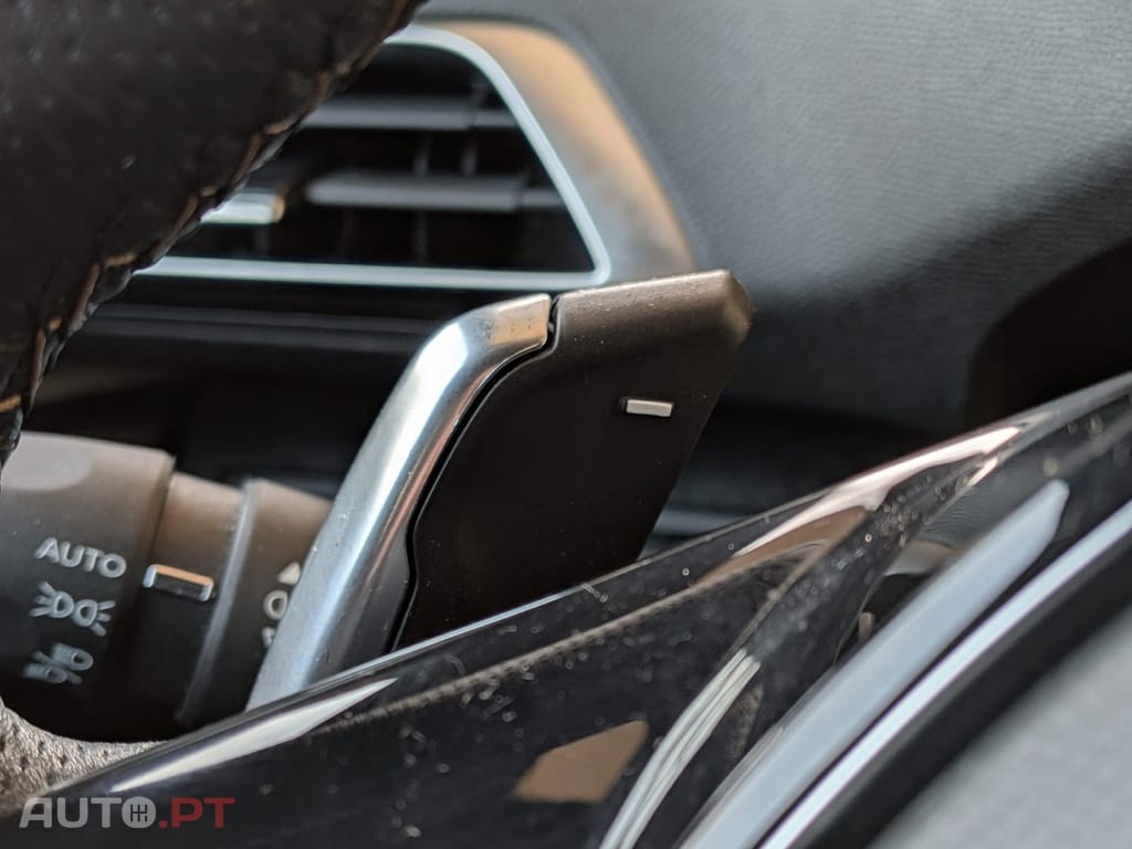 Peugeot 5008 1.2 PureTech GT EAT8