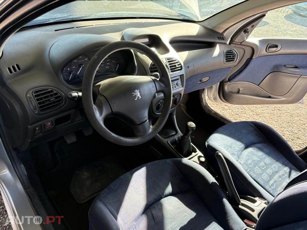 Peugeot 206 1.4 HDi ColorLine