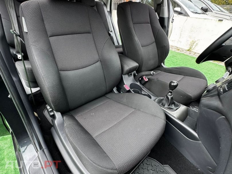 Hyundai i30 1.4 CVVT Blue Comfort