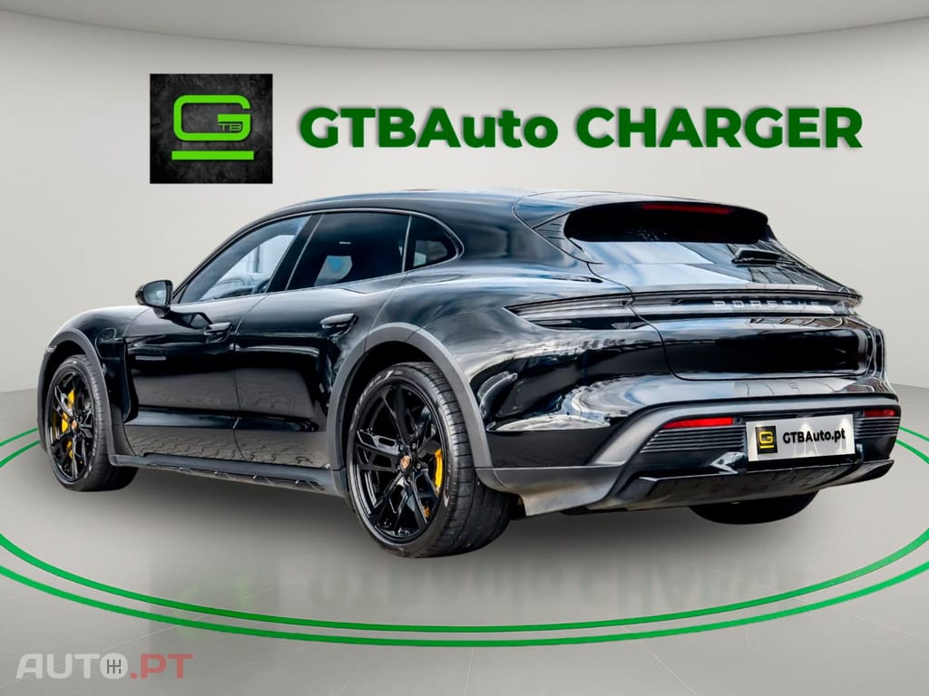 Porsche Taycan Turbo I.V.A DEDUTIVEL 