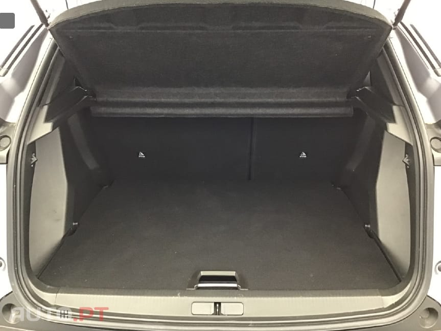 Peugeot 2008 PureTech 100 Stop&Start Allure Pack