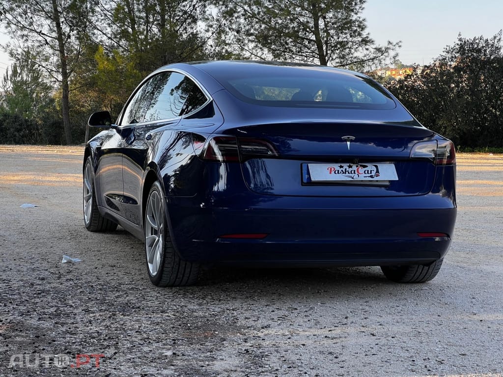 Tesla Model 3 Standard Range Plus RWD