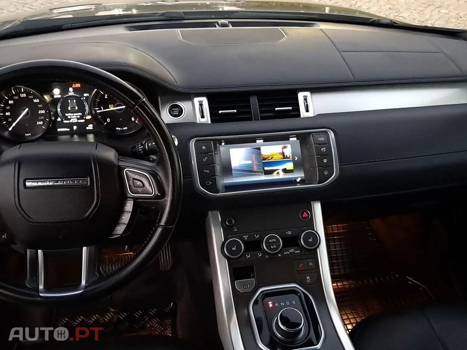 Land Rover Range Rover 2.0 D150 AWD R-Dynamic HSE Auto