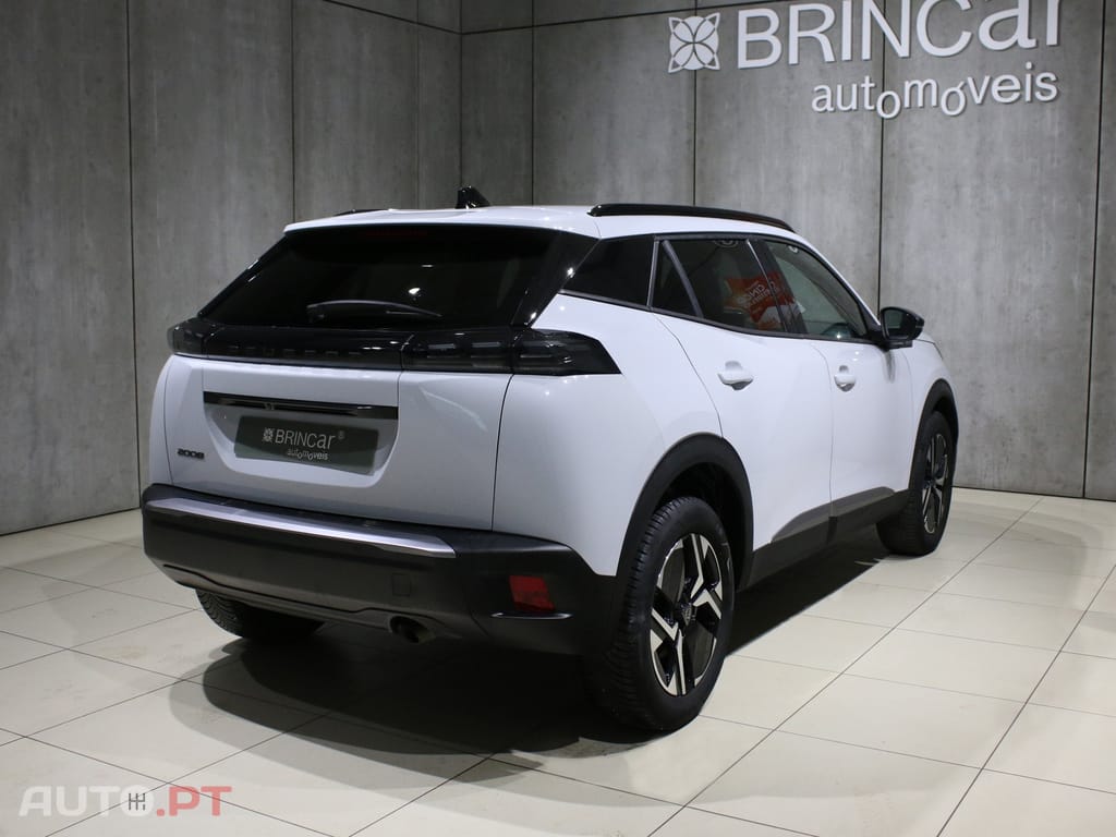 Peugeot 2008 PureTech 100 Allure