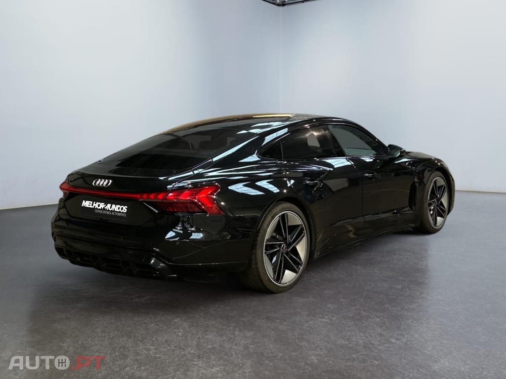 Audi E-Tron GT quattro