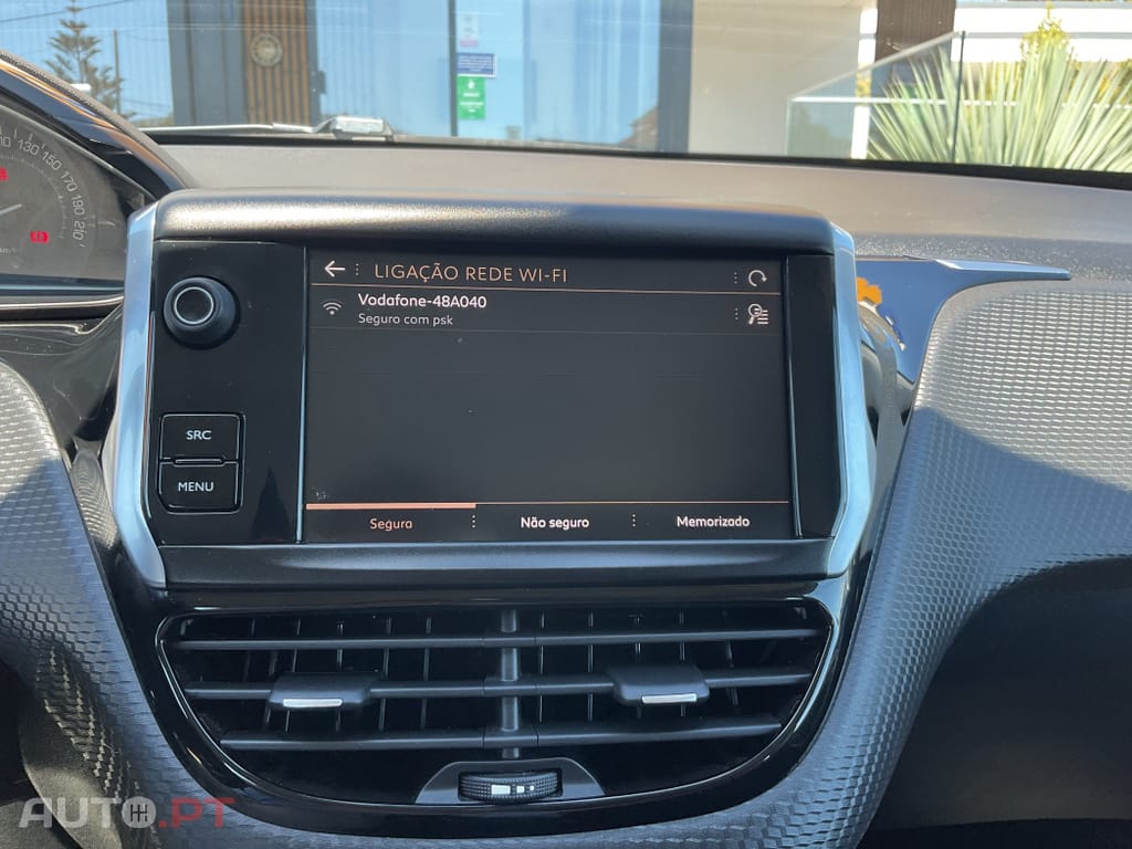 Peugeot 2008 1.6 BlueHDi Active