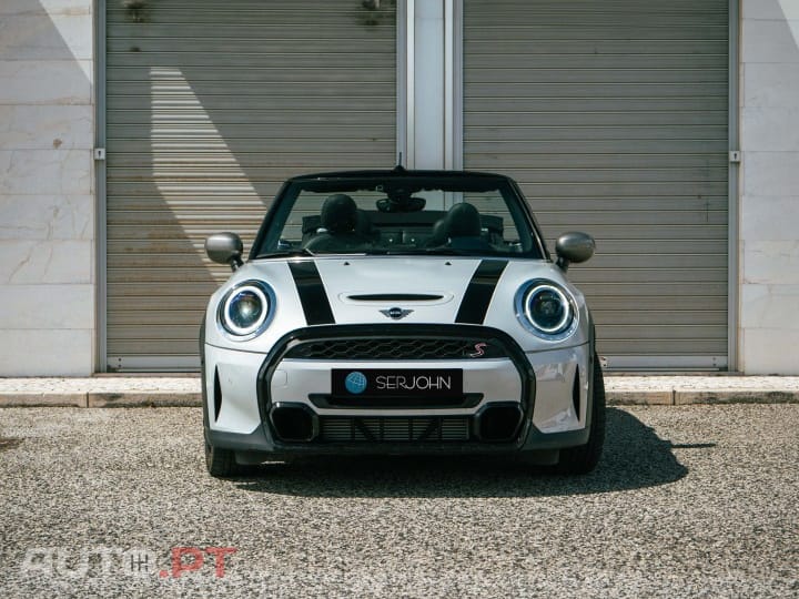 MINI Cabrio Cooper S Auto