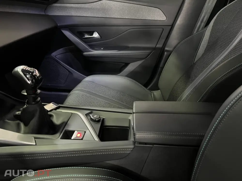 Peugeot 308 1.2 PureTech Allure Pack