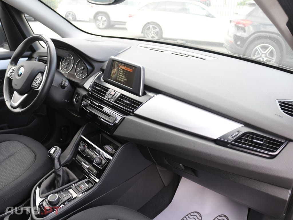 BMW 216 d