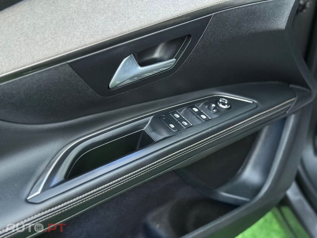 Peugeot 5008 1.5 BlueHDi GT Line EAT8