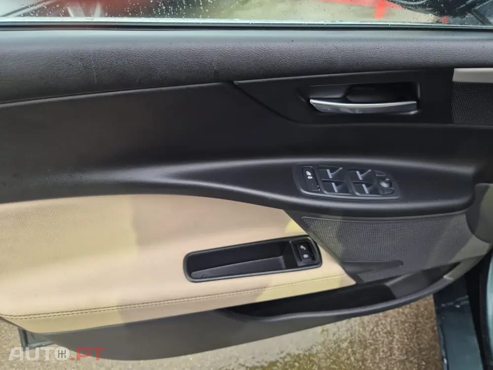 Jaguar XE 2.0 D Prestige