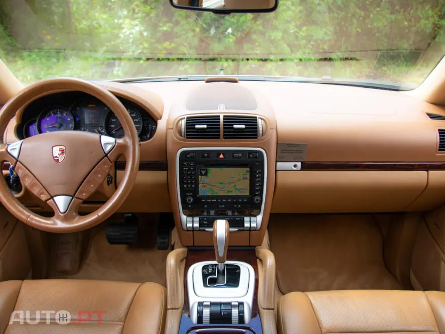 Porsche Cayenne Tiptronic