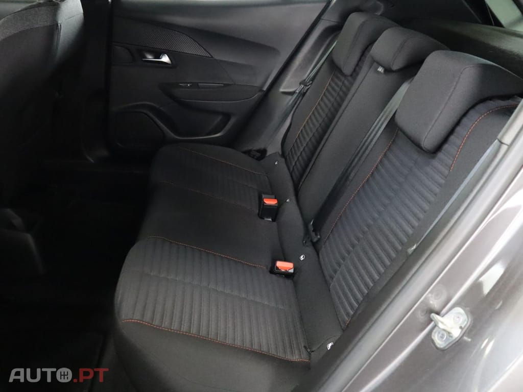 Peugeot 2008 1.2 PureTech Active