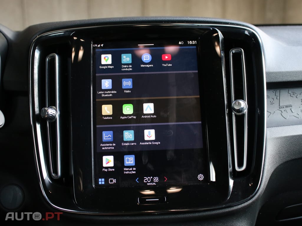 Volvo XC40 Recharge Core