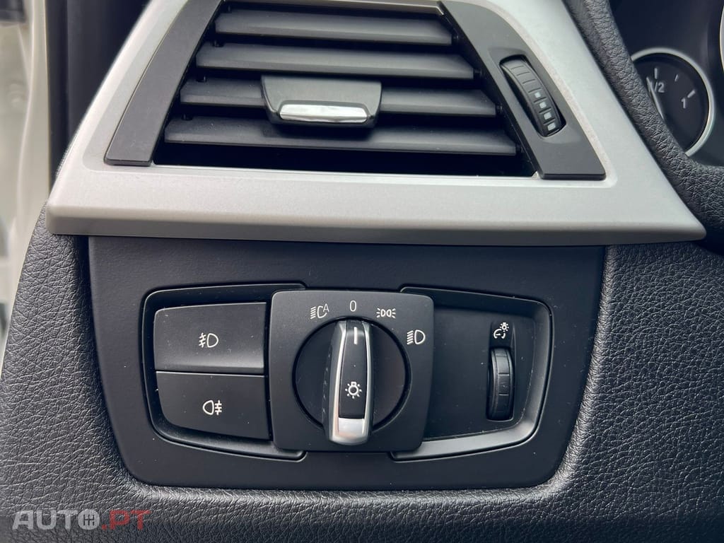BMW 328 i Auto