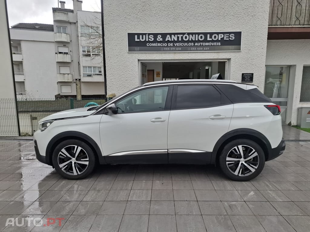 Peugeot 3008 1.2 PureTech Allure Pack