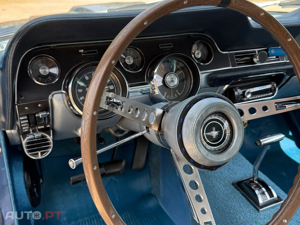 Ford Mustang 289