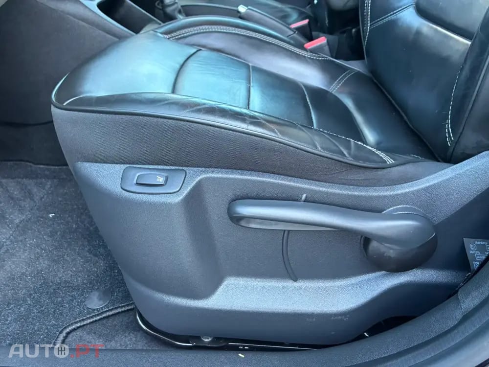Renault Captur 1.2 TCe Initiale Paris EDC