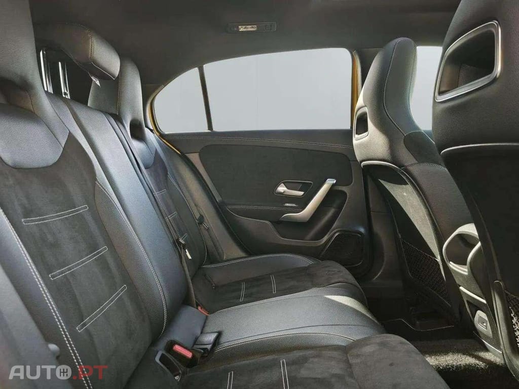 Mercedes-Benz A 250 AMG Line