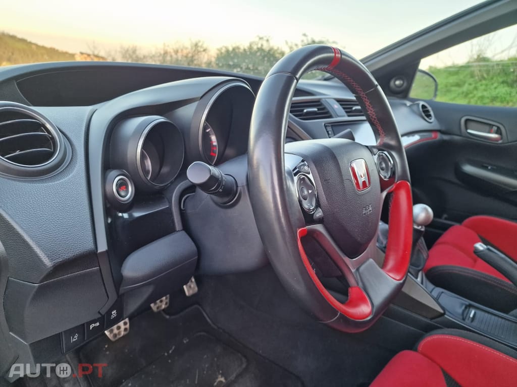 Honda Civic 2.0 i-VTEC Type-R GT