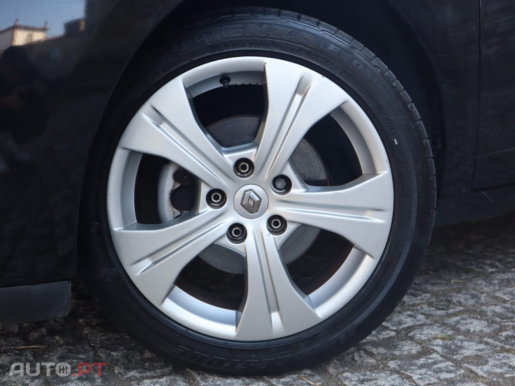 Renault Mégane Coupe 1.6 dCi Bose Edition