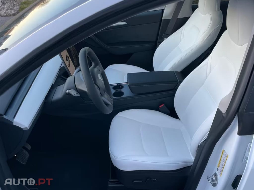 Tesla Model Y Long Range Dual Motor AWD I.V.A DEDUTIVEL 