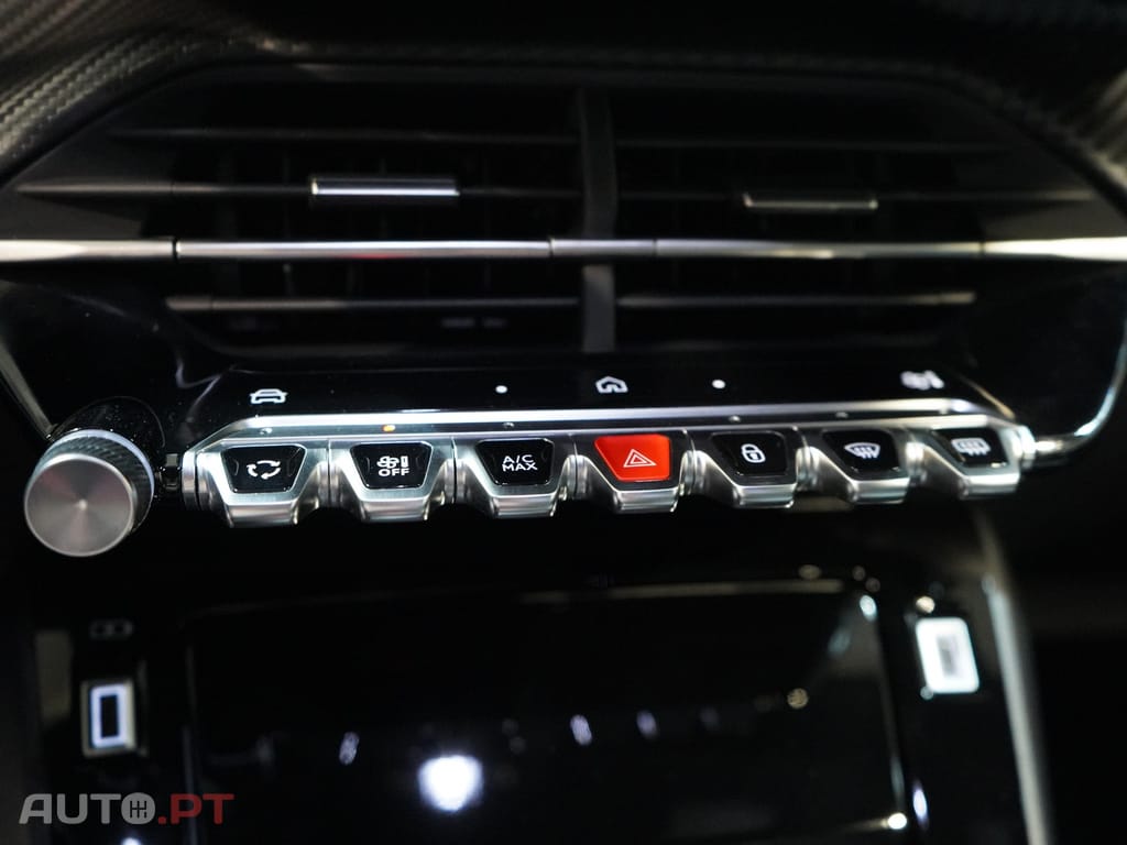 Peugeot 2008 1.2 PureTech Allure