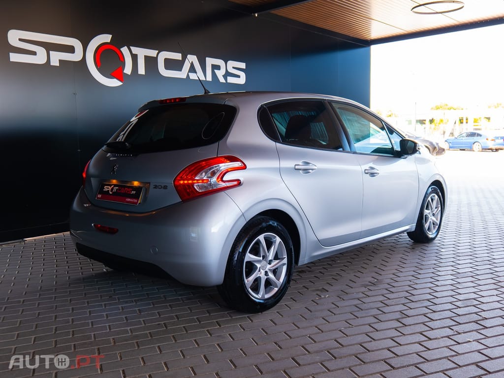 Peugeot 208 1.4 HDi Active
