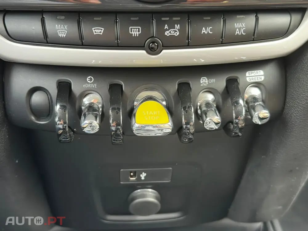 MINI Countryman Cooper SE ALL4 Auto