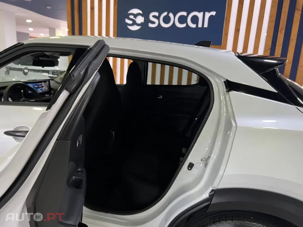 Nissan Juke 1.0 DIG-T Acenta+ DCT