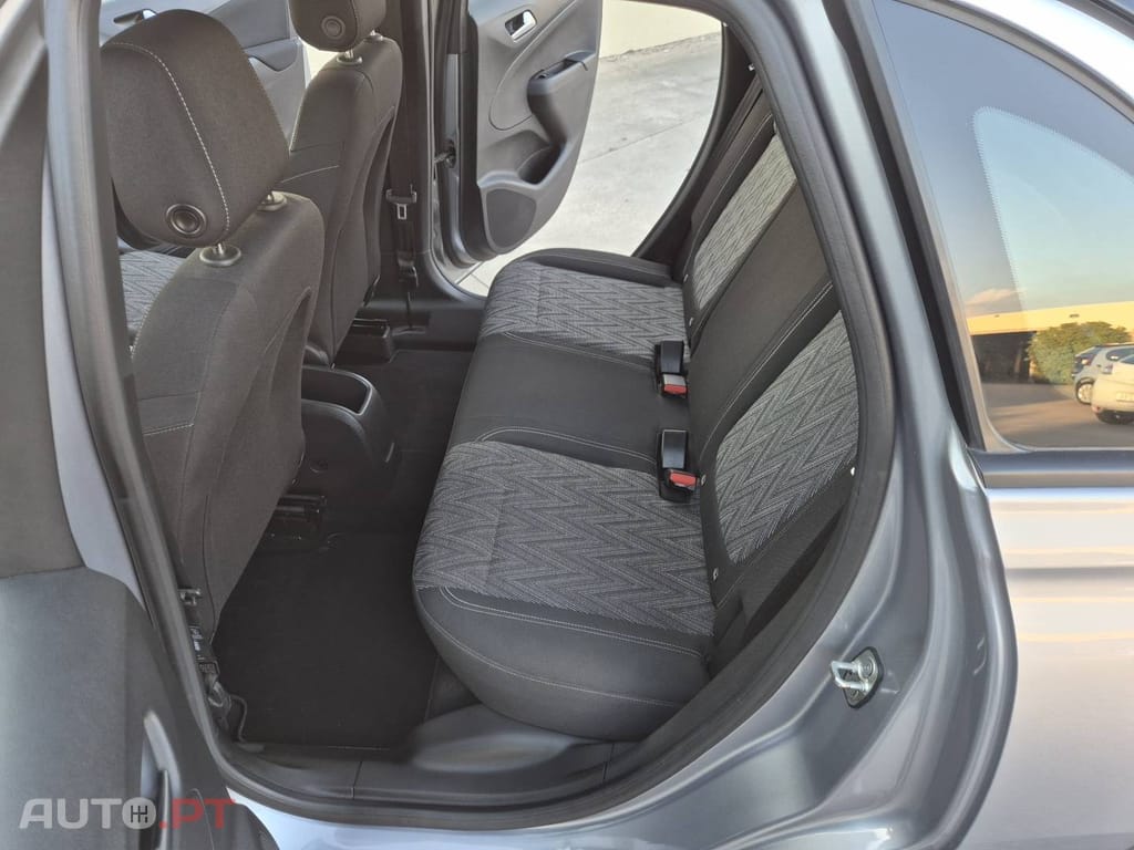 Opel Crossland X 1.2 T 2020