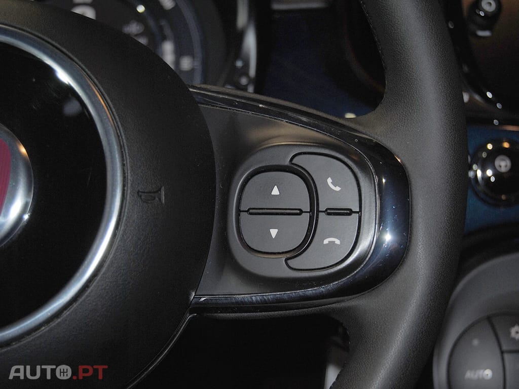 Fiat 500 1.0 Hybrid RED