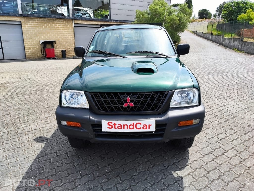 Mitsubishi L200 2.5 TD Club Strakar AC 3