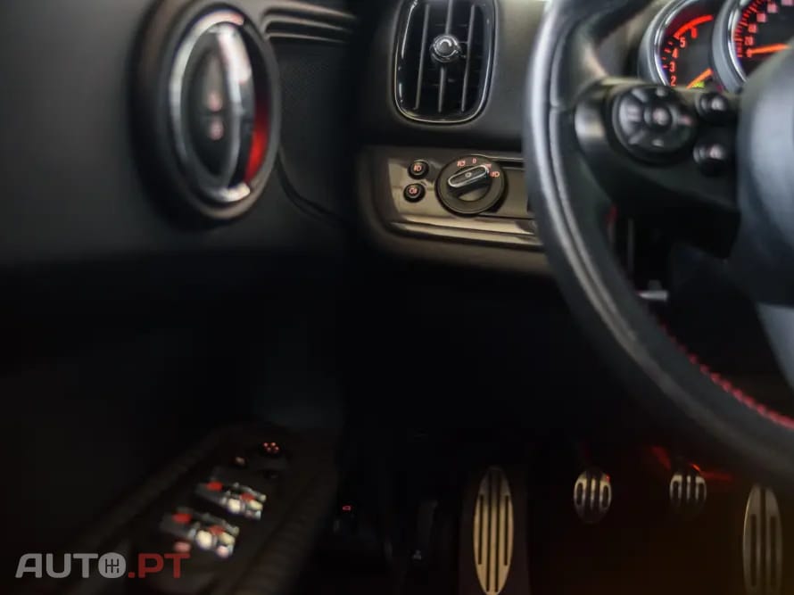 MINI Countryman Cooper D John Cooper Works