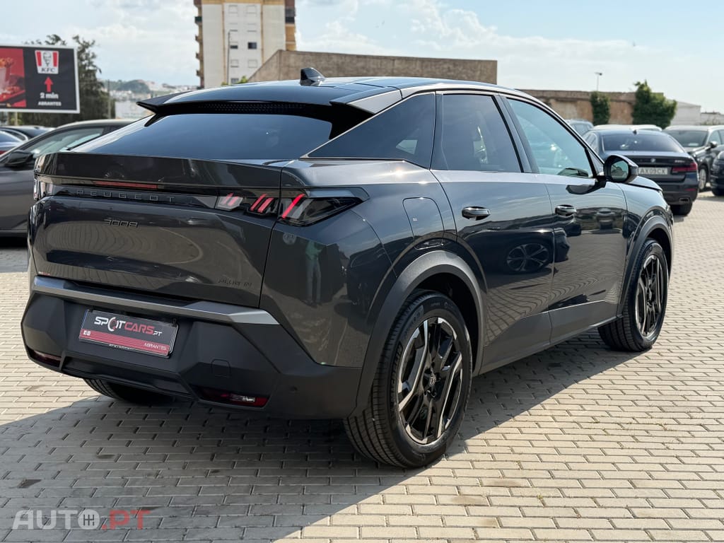 Peugeot 3008 1.6 Plug-in Hybrid Allure e-DCS7