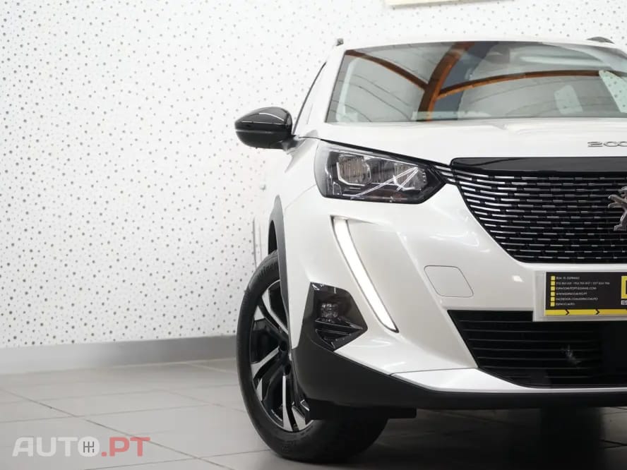 Peugeot 2008 1.2 PureTech Allure Pack EAT8