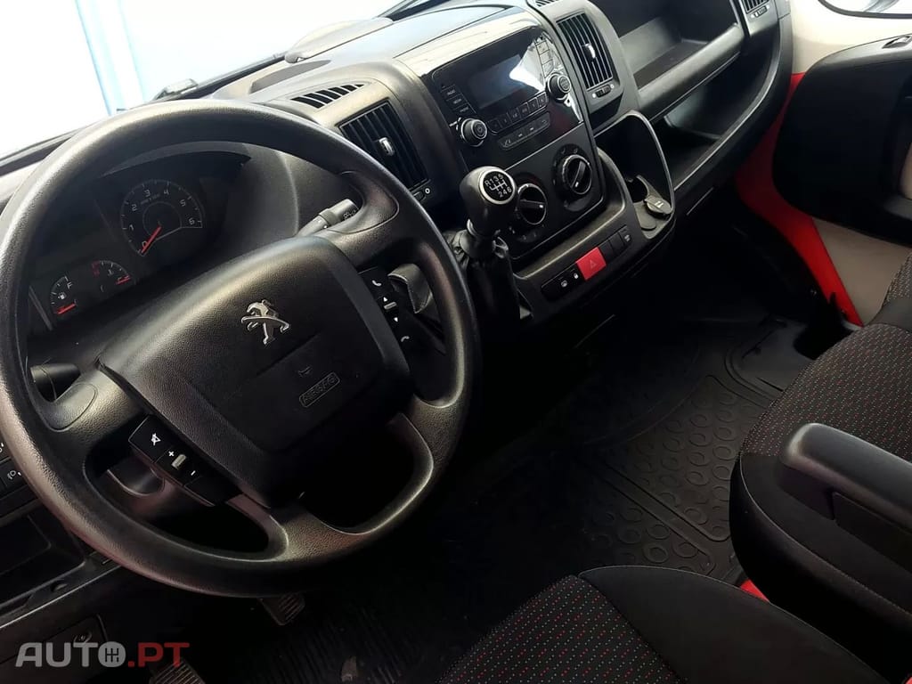 Peugeot Boxer  2.0 Bluehdi 330 L1H1 Pro